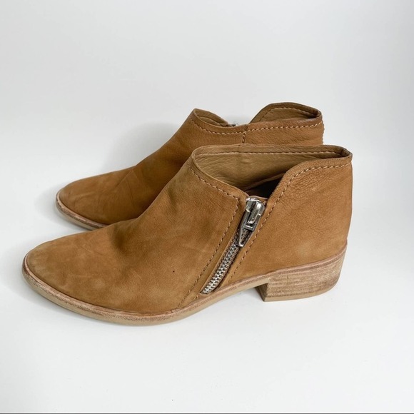 Dolce Vita Brown Leather Ankle Booties Side Zip Size 8 - Picture 3 of 8